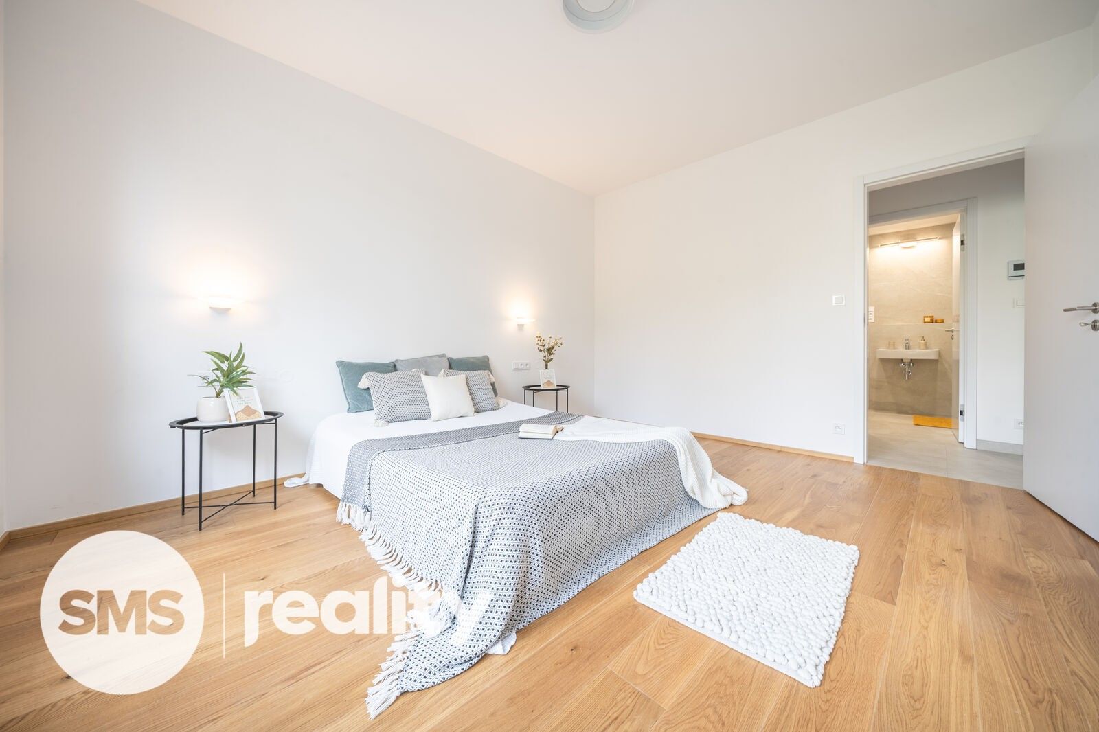 Pronájem byt 2+kk - Vladimíra Kobranova,Jinonice,Praha, 52 m²