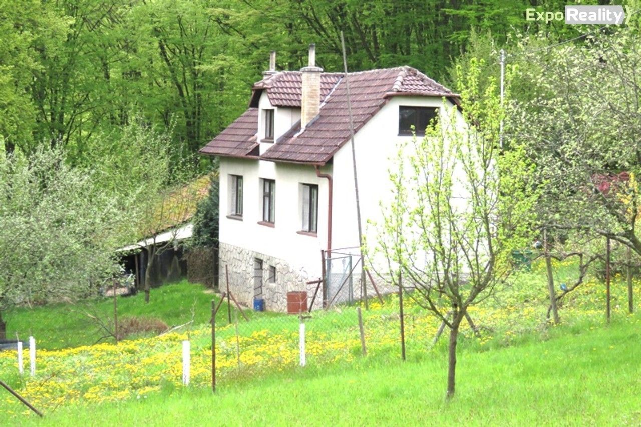 Prodej rodinný dům - Březůvky, 76 m²