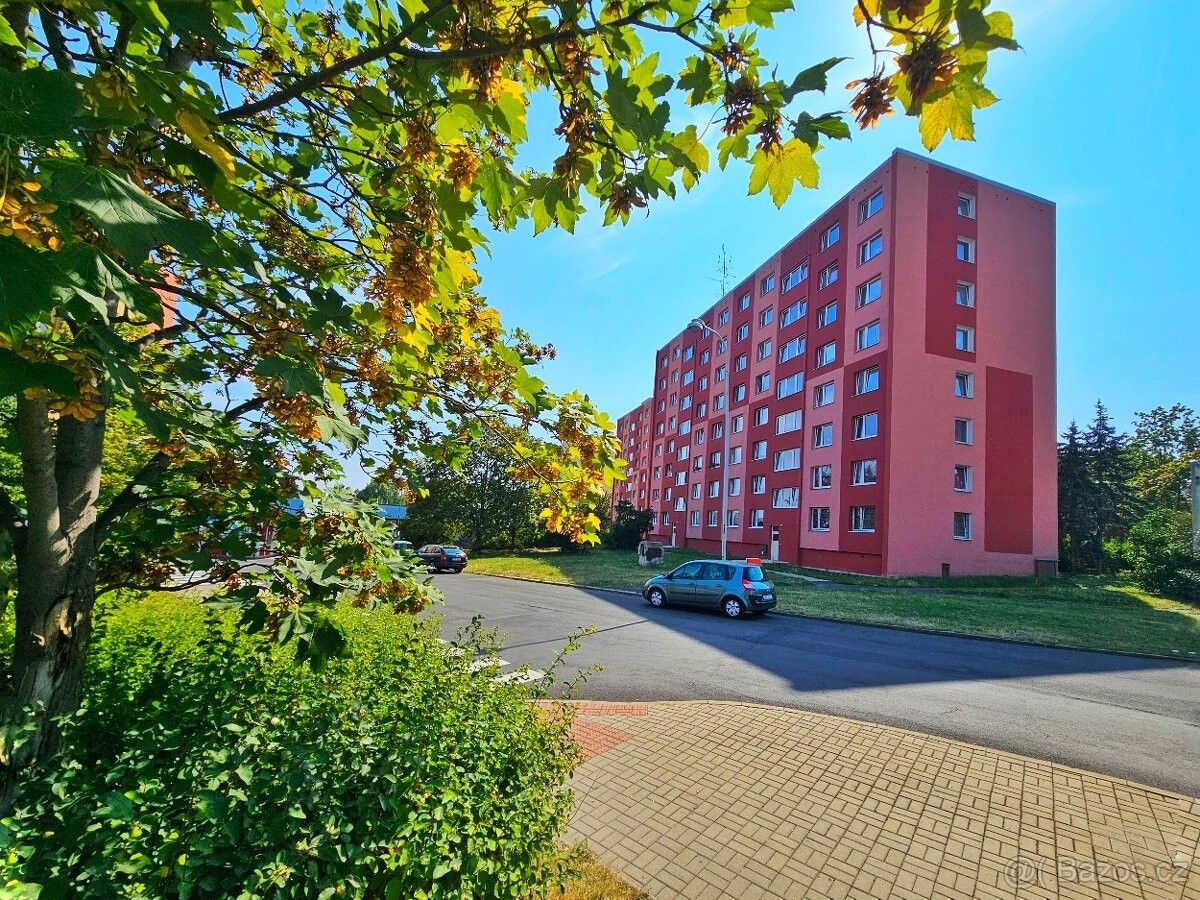 Pronájem byt 4+1 - Chomutov, 430 04, 80 m²