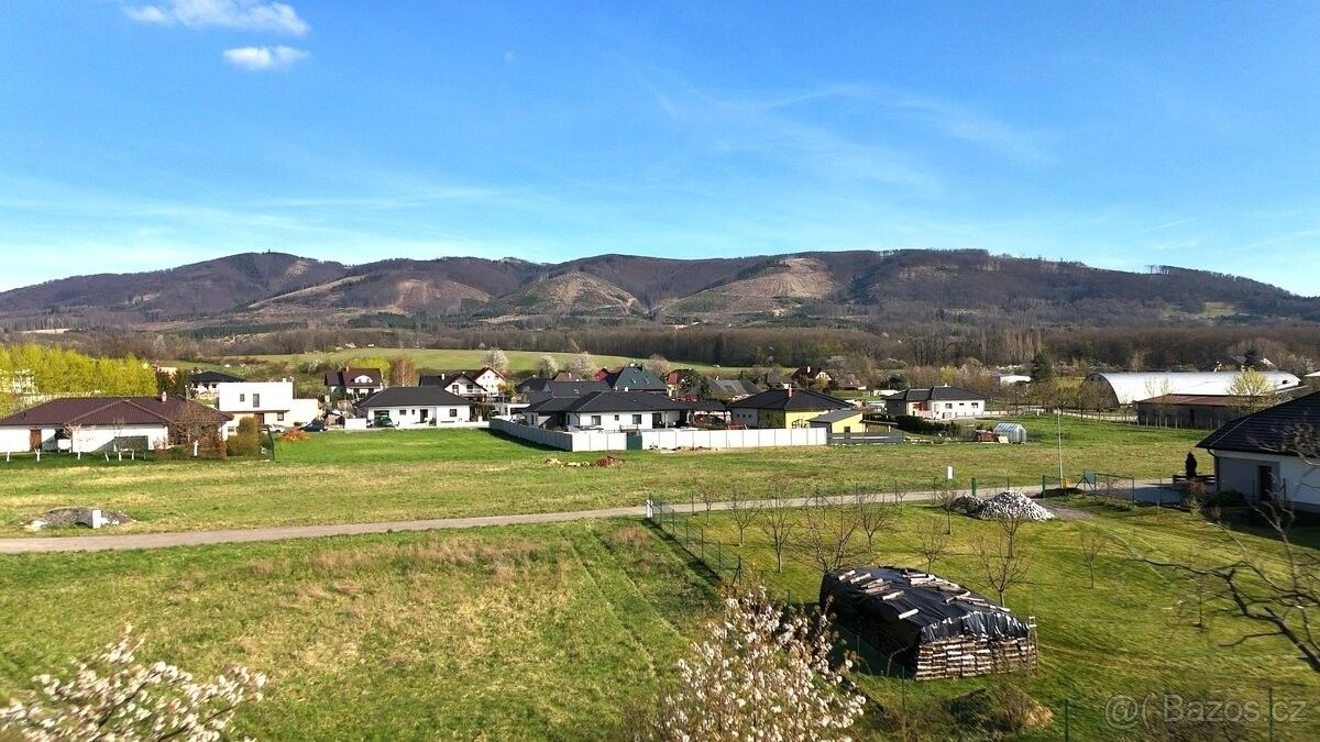 Pozemky pro bydlení, Loukov, 768 75