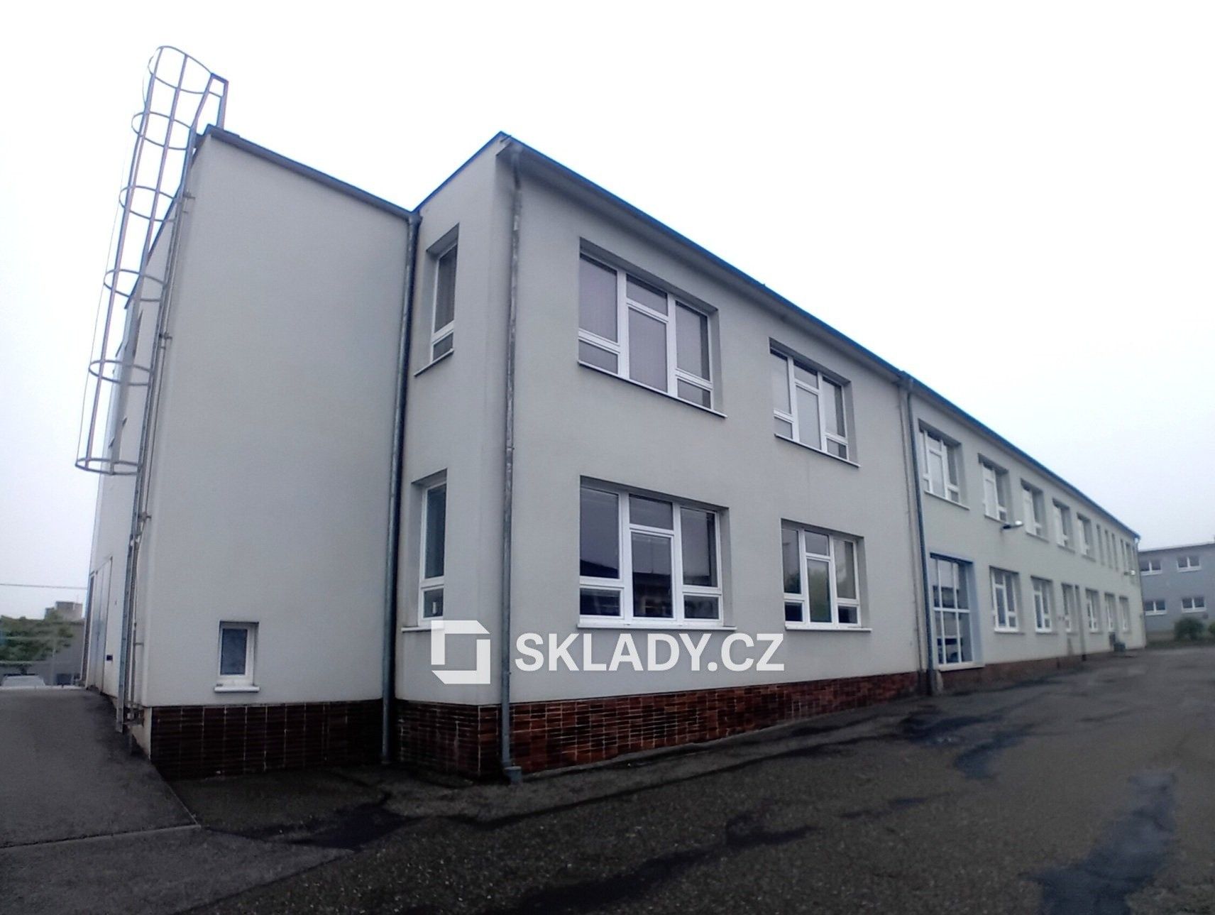 Sklady, Červený Kostelec, 835 m²