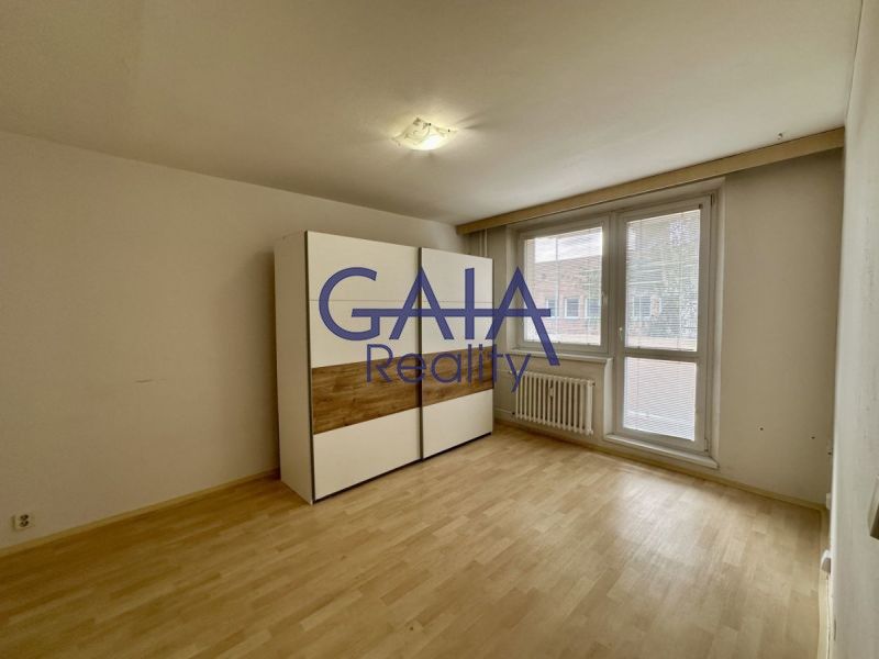 Prodej byt 1+1 - Lesní, Hodonín, 32 m²