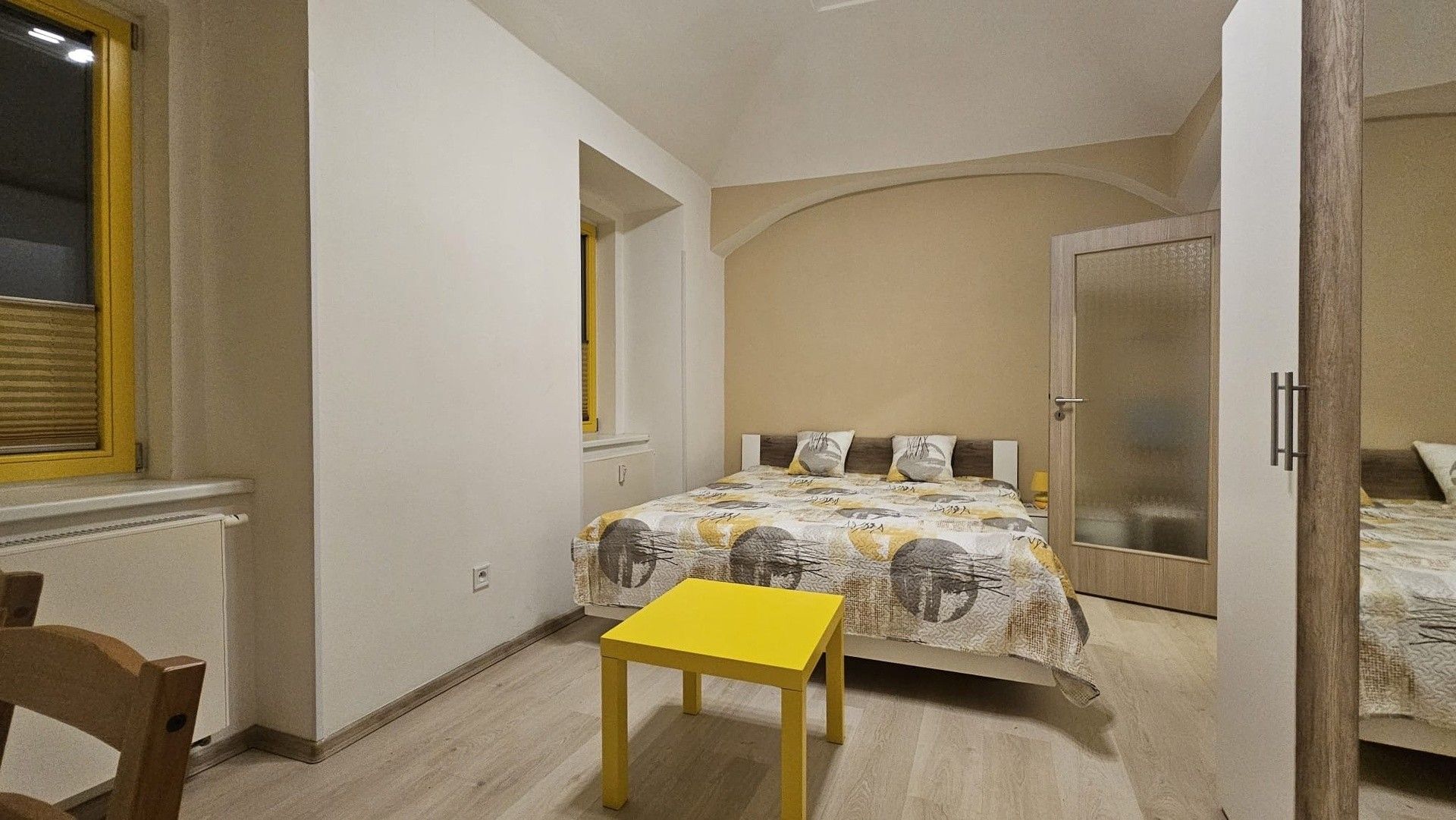 2+kk, Zenklova, Praha, 40 m²