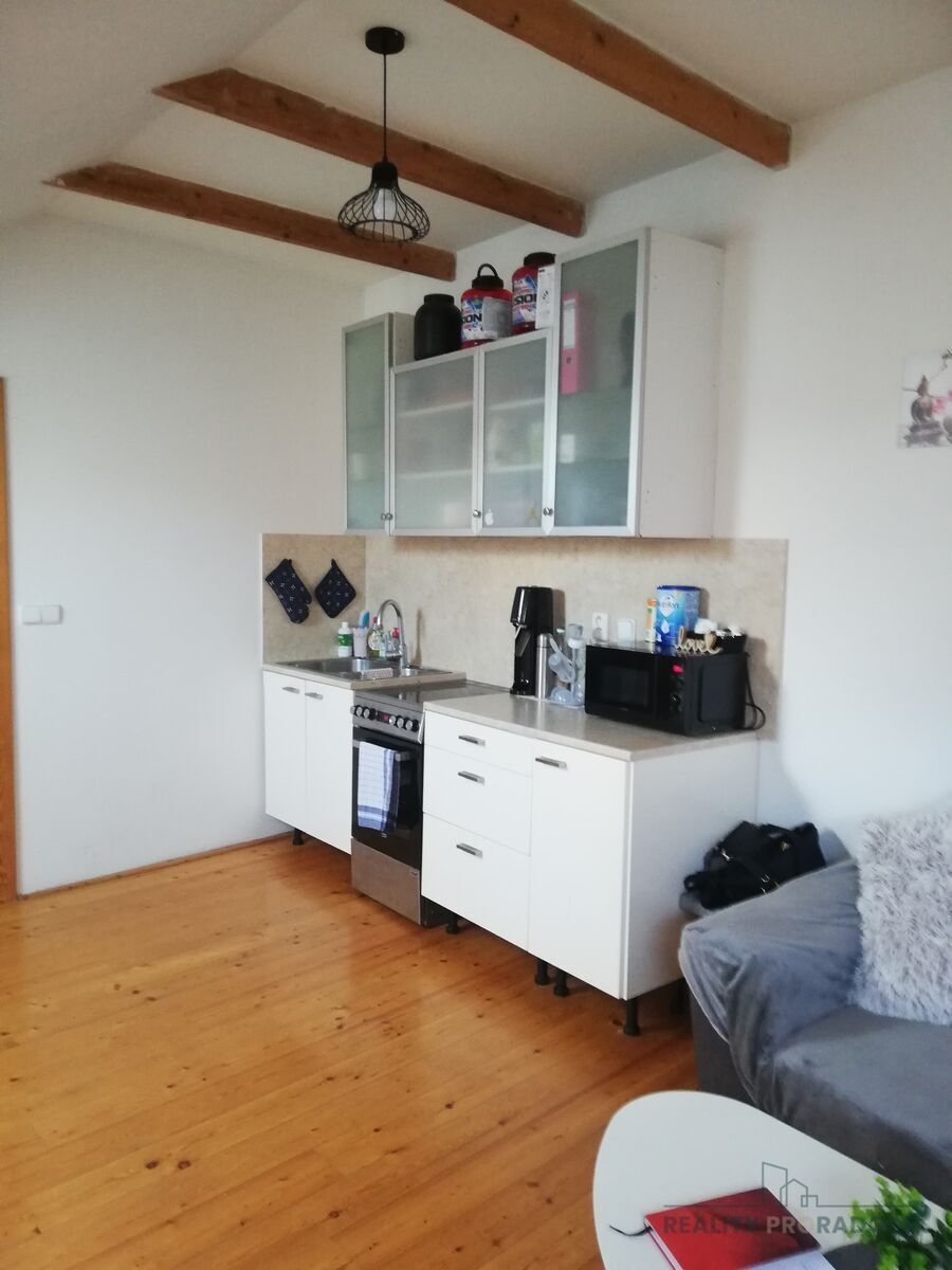 2+kk, Veselá, Znojmo, 47 m²