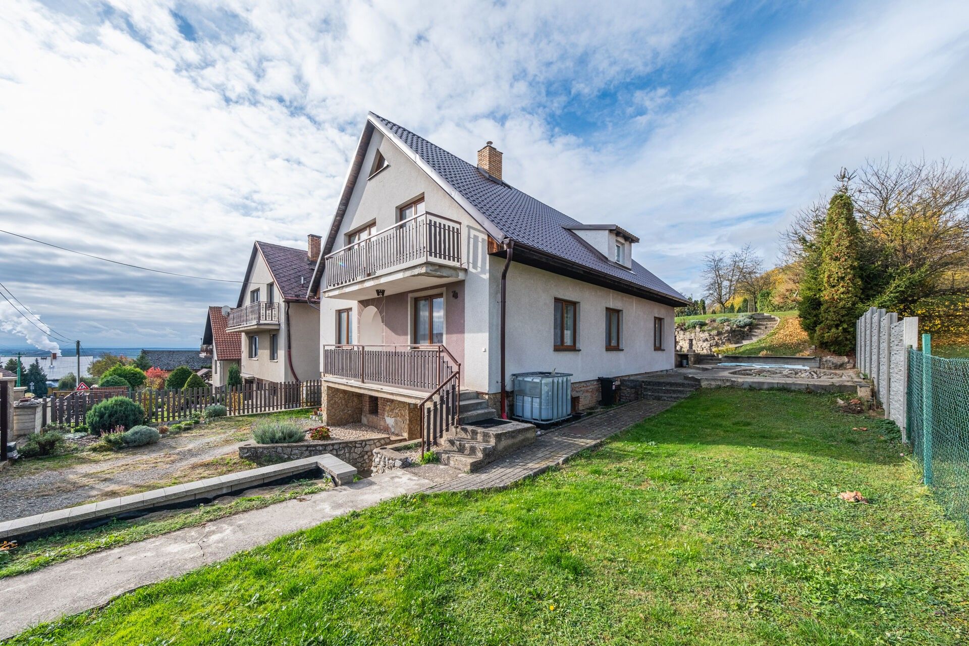 Prodej rodinný dům - Bojetice, Dobrovice, 250 m²