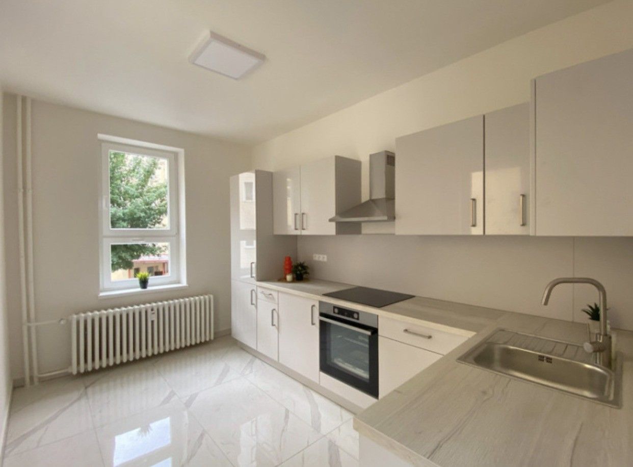 2+1, Koptova, Karlovy Vary, 76 m²