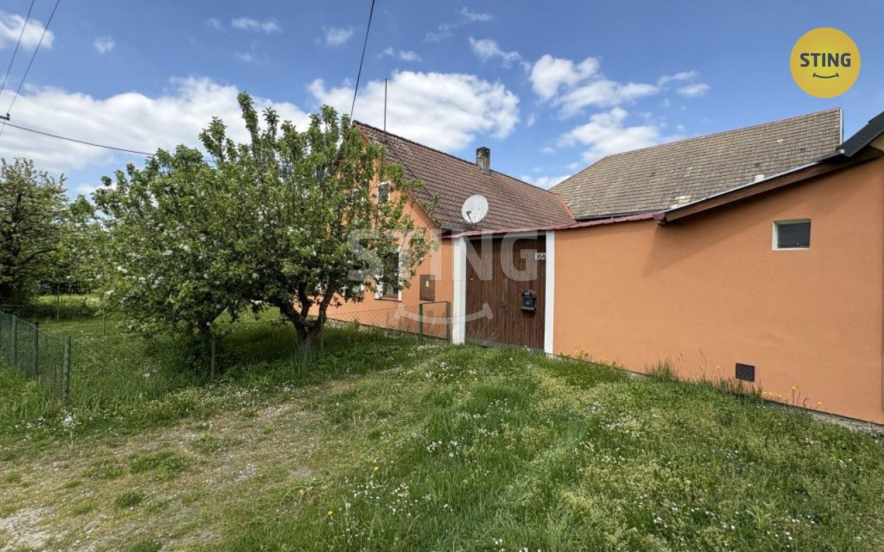 Rodinné domy, Nová Včelnice, 245 m²