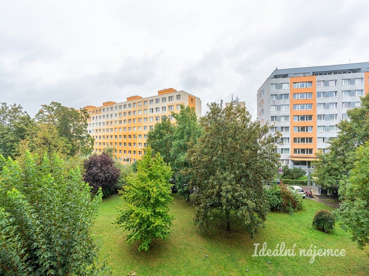 Pronájem byt 2+kk - Rembrandtova, Praha, 43 m²