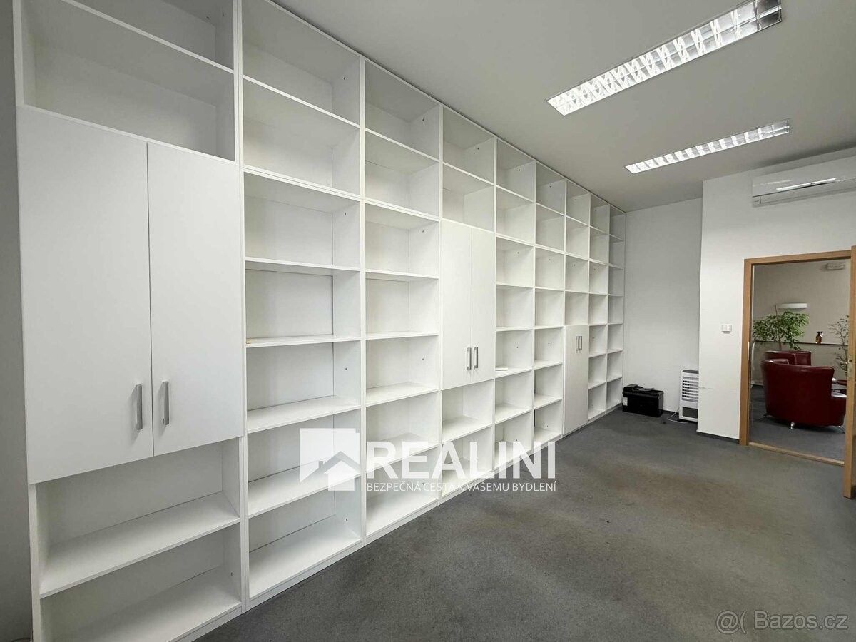 Kanceláře, Karviná, 733 01