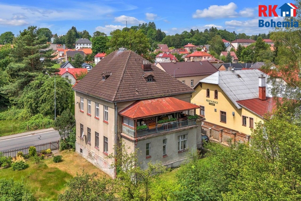 Prodej vila - 9. května, Svratka, 350 m²