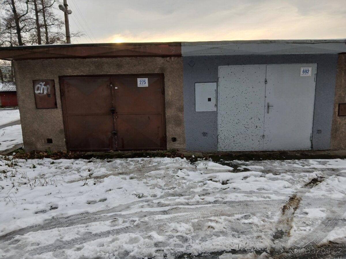 Garáže, Karviná, 735 06