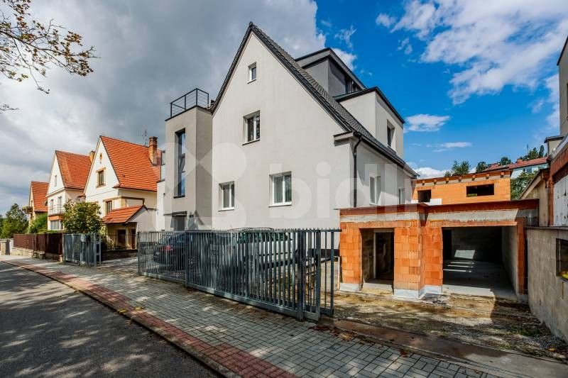 Obchodní prostory, Bezručova, Tábor, 160 m²