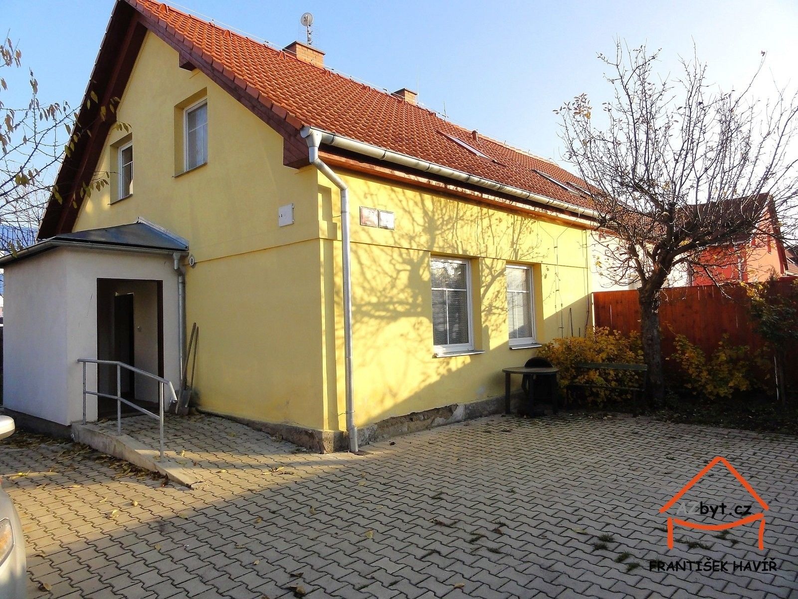 1+kk, Štěrboholská, Praha, 18 m²