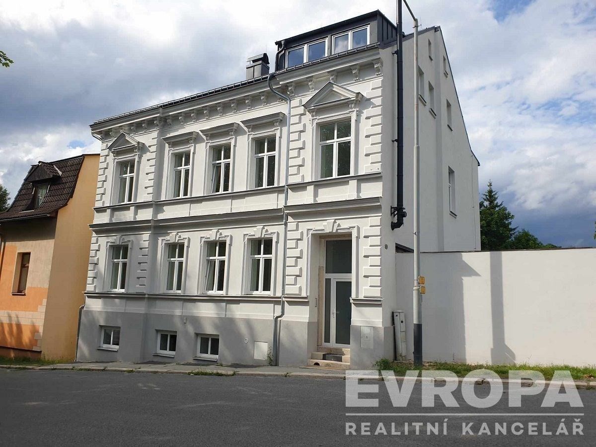 2+kk, Růžová, Jablonec nad Nisou, 36 m²