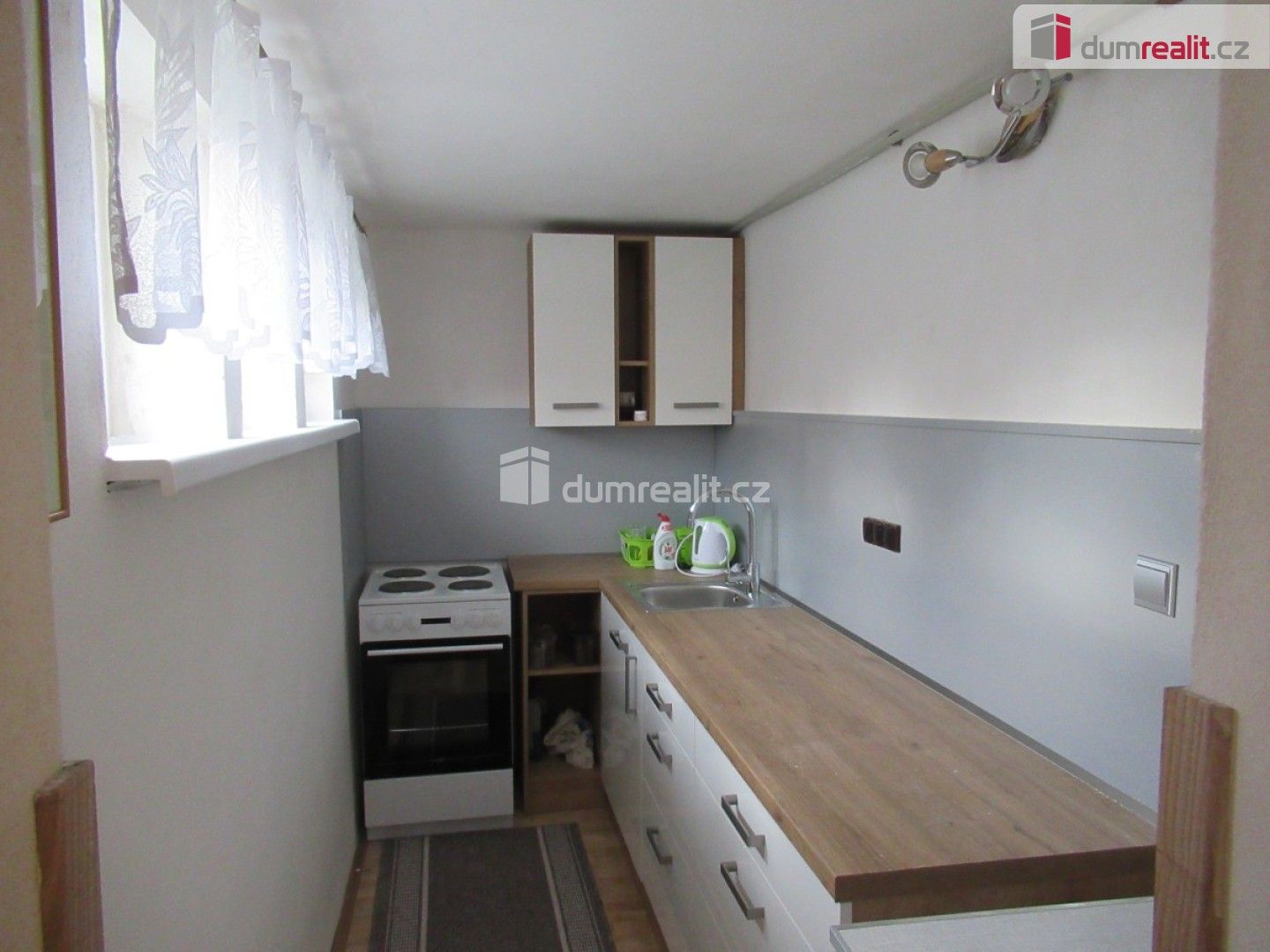 Pronájem byt 1+kk - V Zahradě, Zbuzany, 22 m²