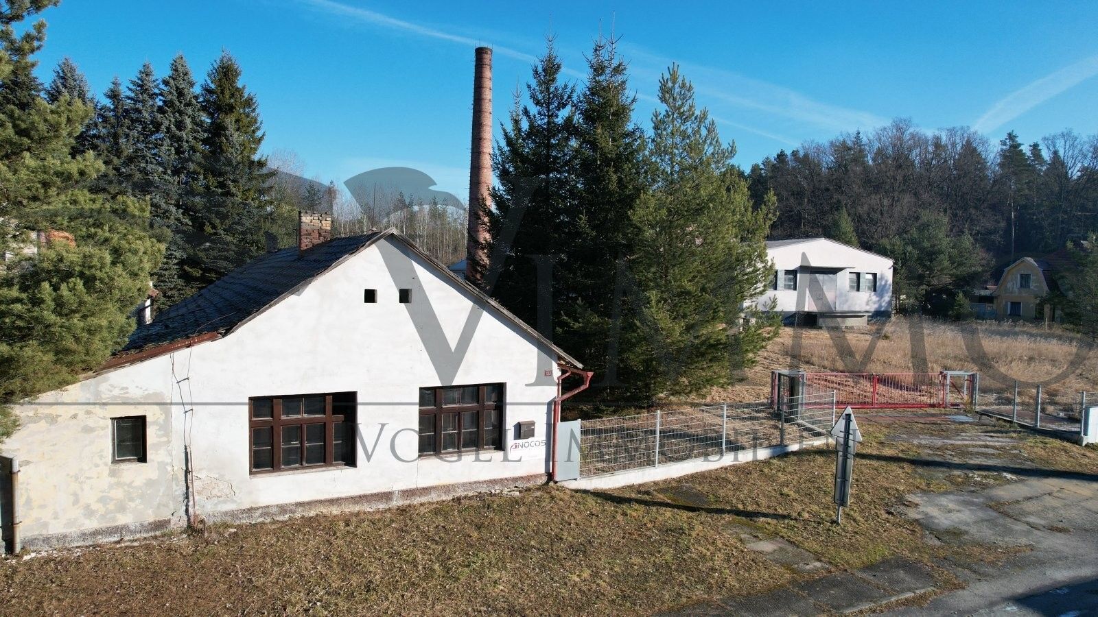 Prodej komerční - Jílovice, 2 328 m²