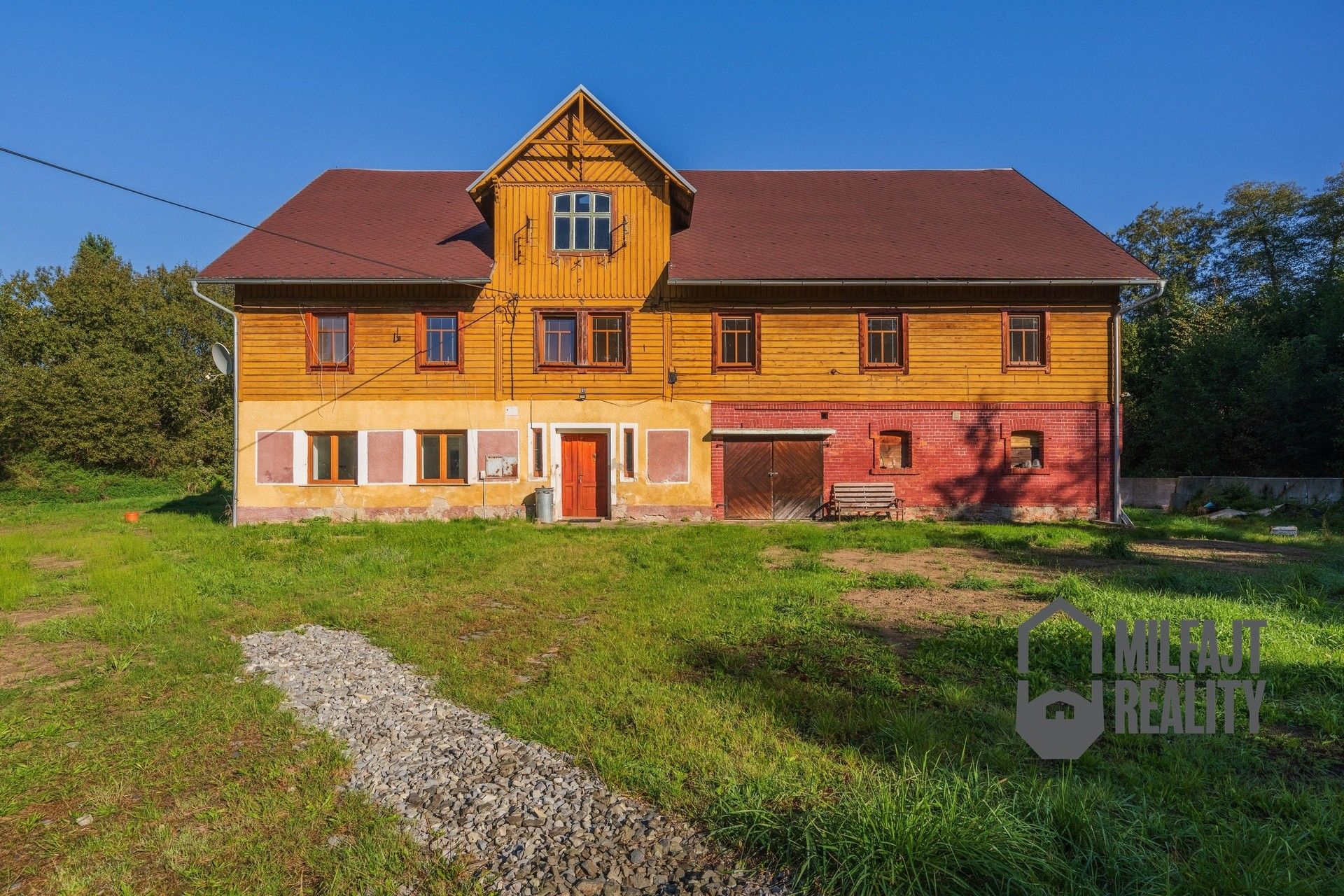 Rodinné domy, Břevniště, Hamr na Jezeře, 503 m²