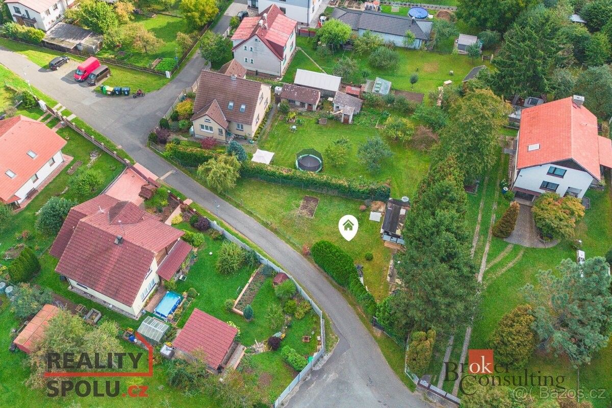 Zahrady, Hrádek u Rokycan, 338 42