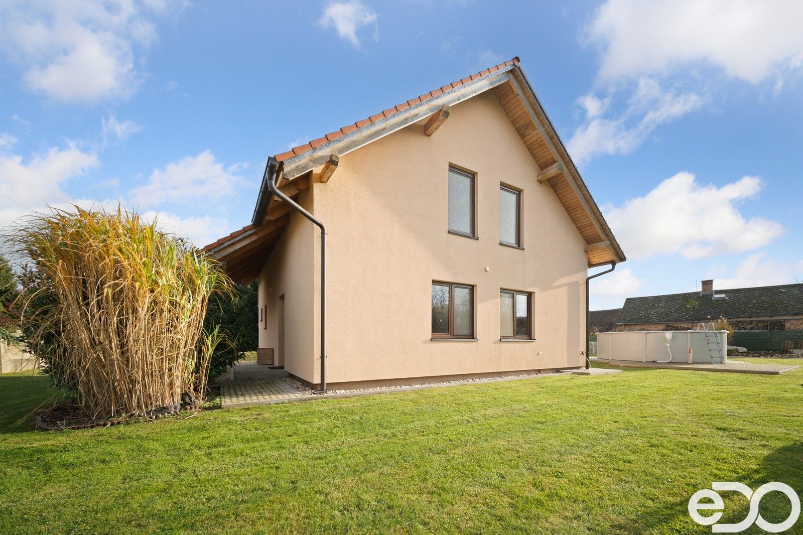 Rodinné domy, Hněvčeves, 202 m²