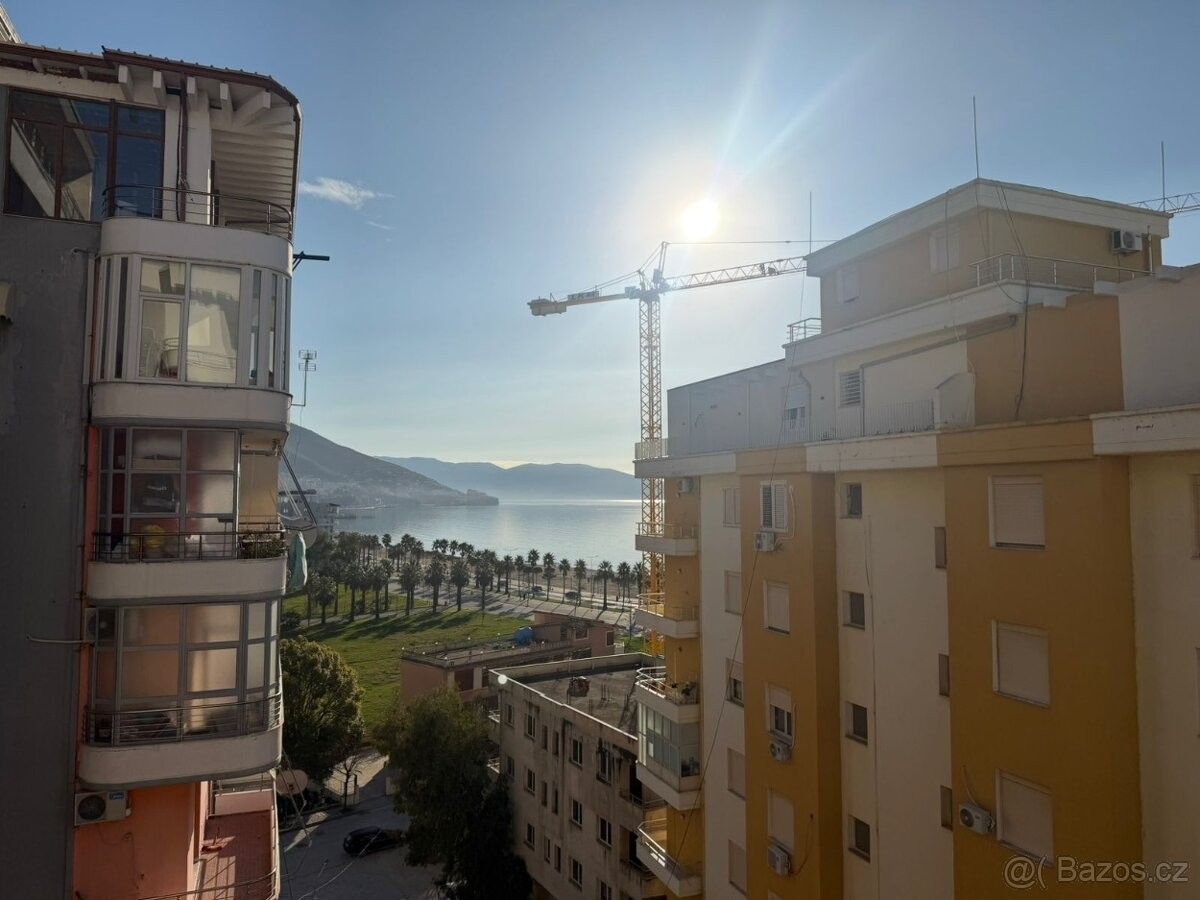 Byty, 987 66, Zahraničí