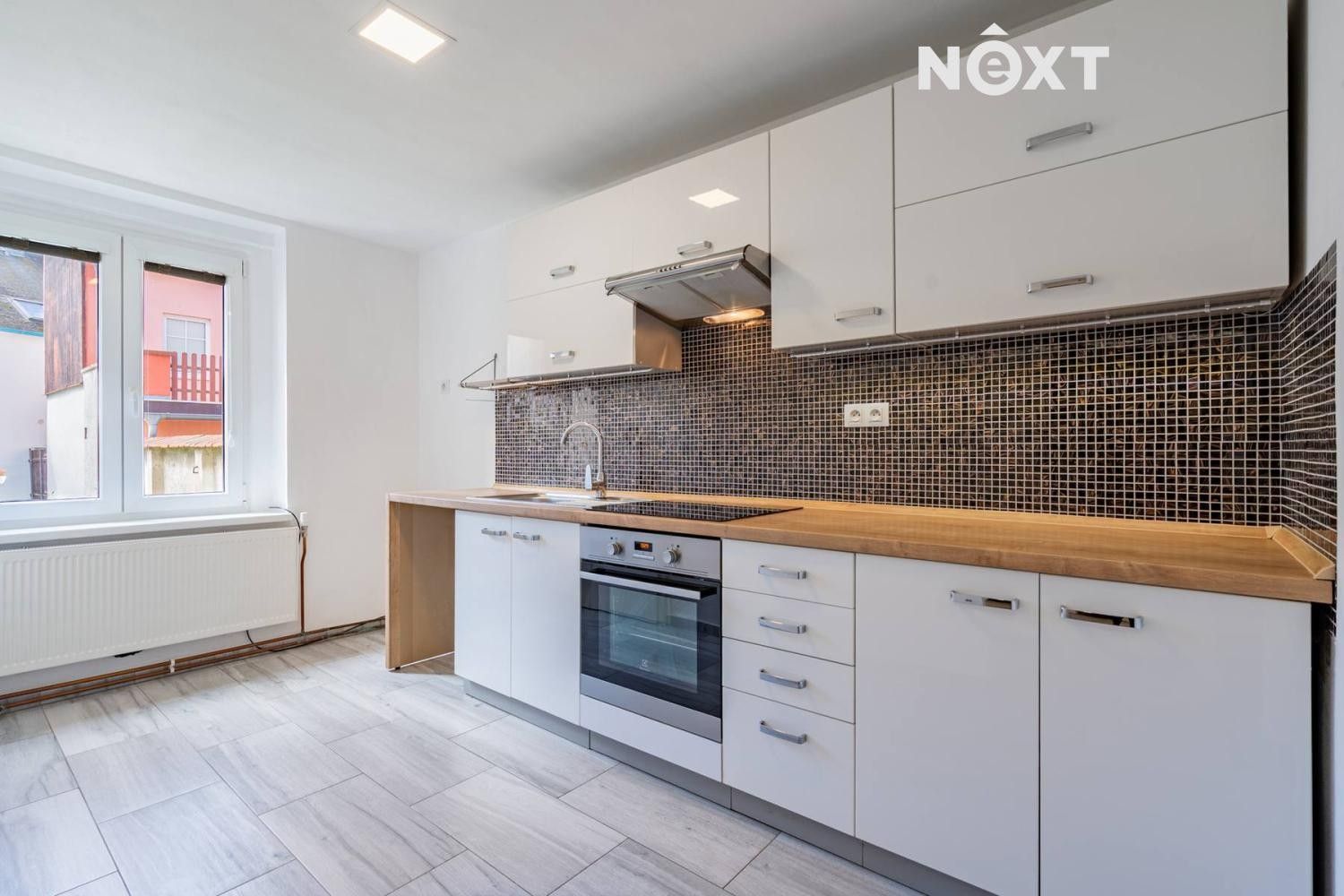 1+1, Dvory, Karlovy Vary, 35 m²