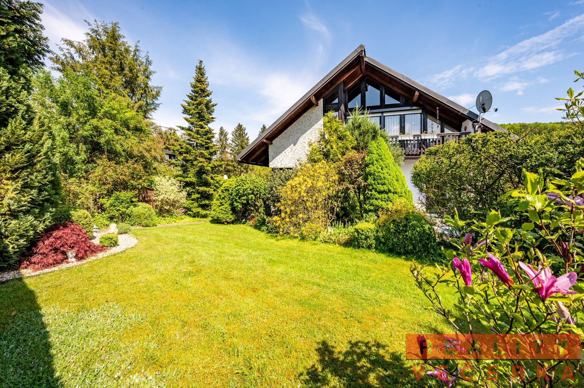 Rodinné domy, Pod Čihadlem, Sázava, 290 m²