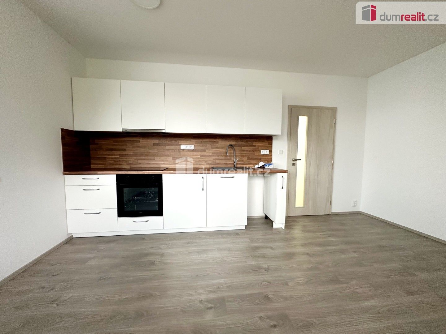 2+kk, Lovosice, 50 m²