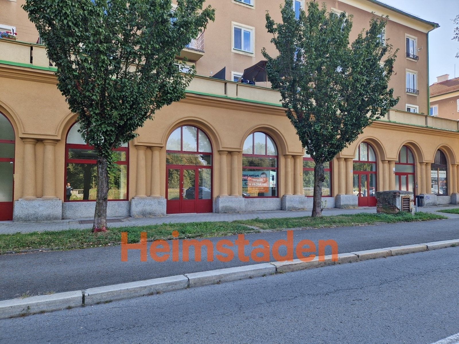 Obchodní prostory, Na Nábřeží, Havířov, 182 m²