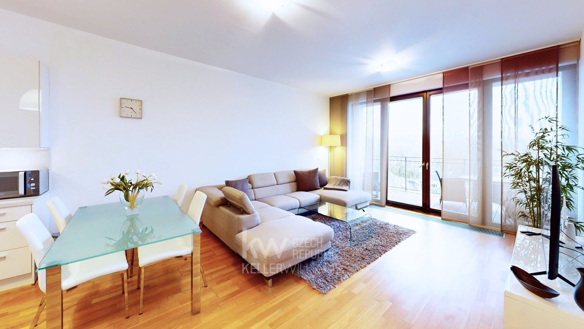 4+kk, Jankovcova, Praha, 97 m²