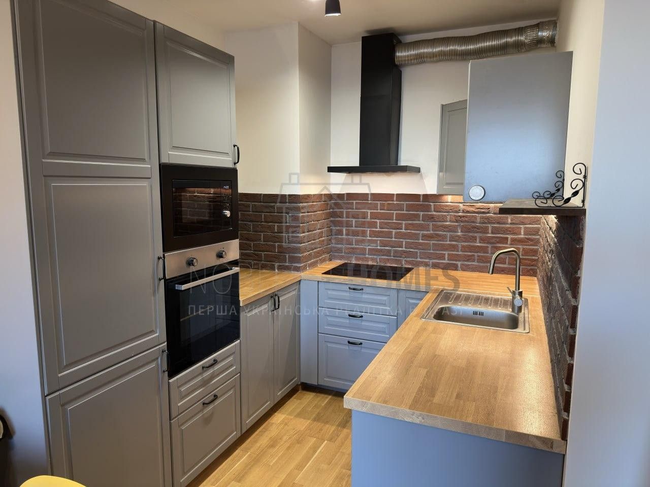 2+kk, Argentinská, Praha, 50 m²