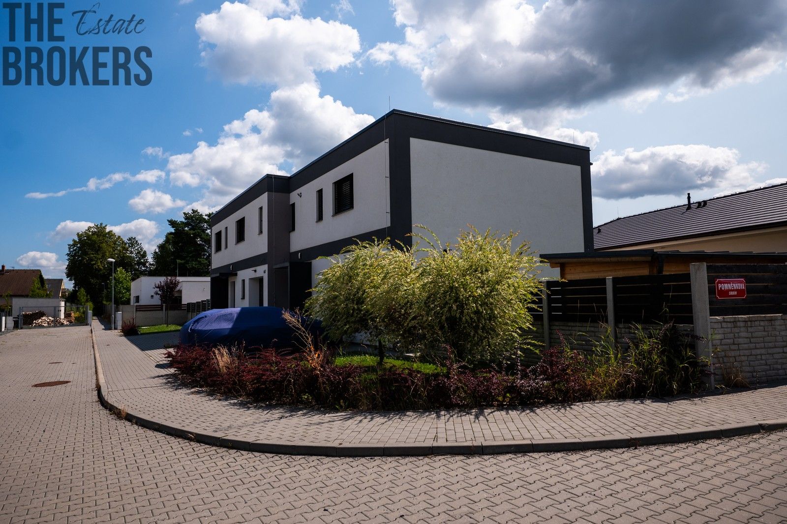 Rodinné domy, Bezová, Mukařov, 126 m²