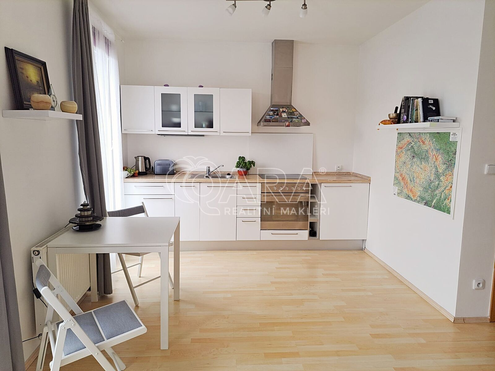 Prodej byt 1+kk - U Zátiší, Praha, 40 m²