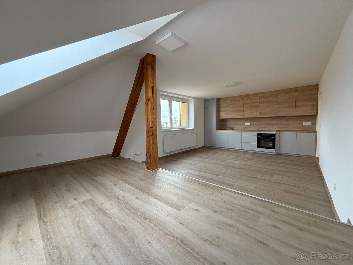 Byty, Jičín, 506 01