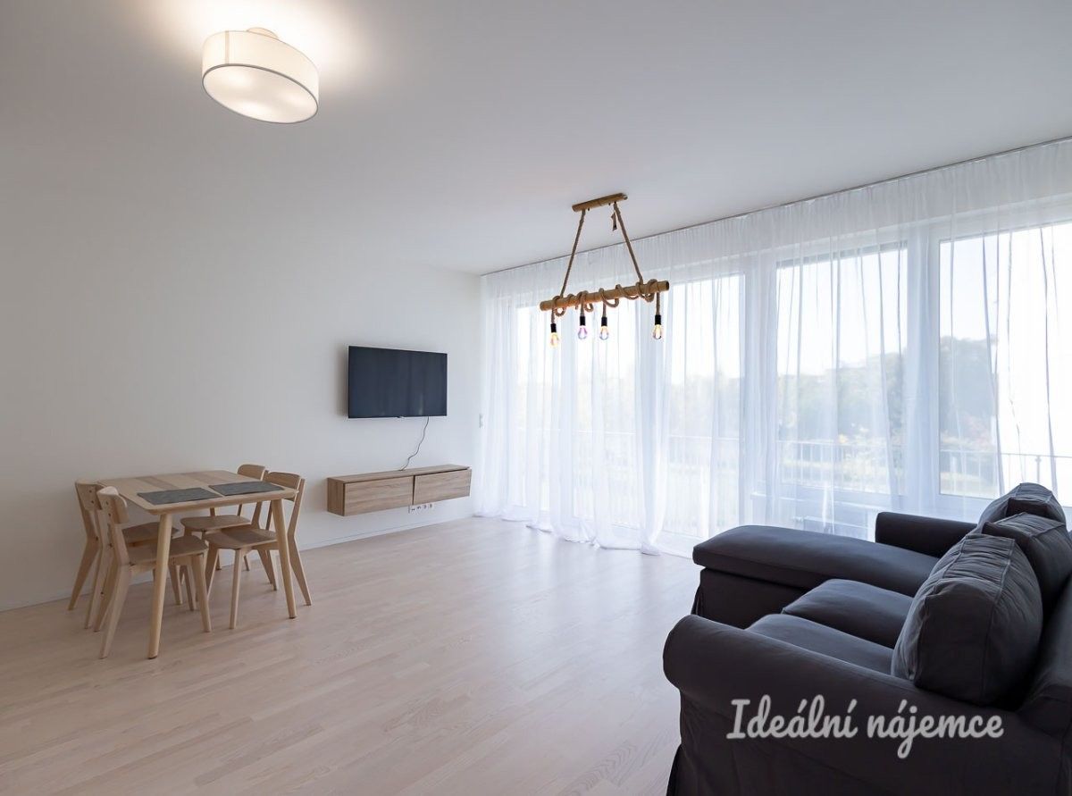 2+kk, Františka Kadlece, Praha, 56 m²