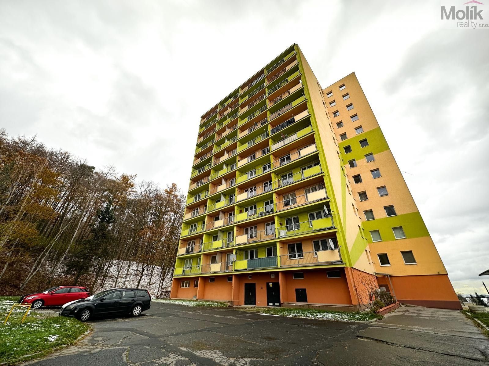 3+1, Hrdlovská, Osek, 76 m²