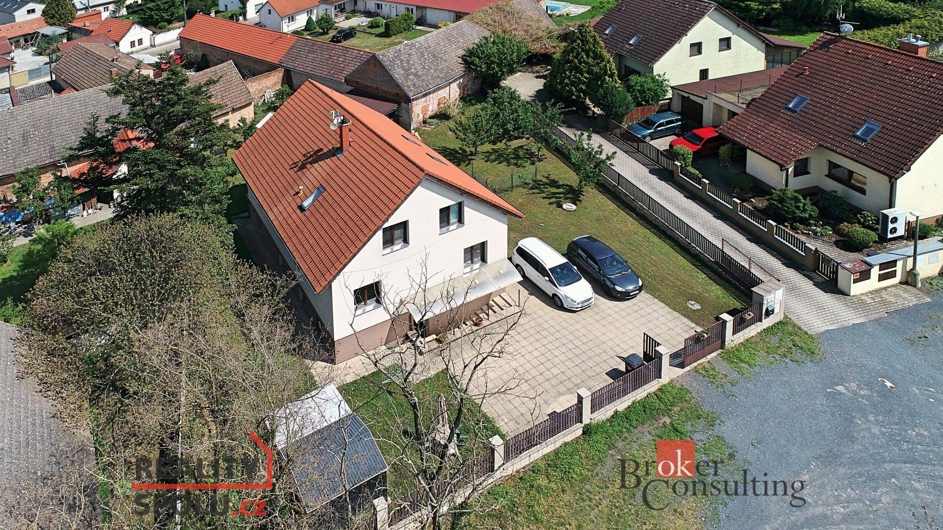 Prodej rodinný dům - Martinov, Záryby, 408 m²