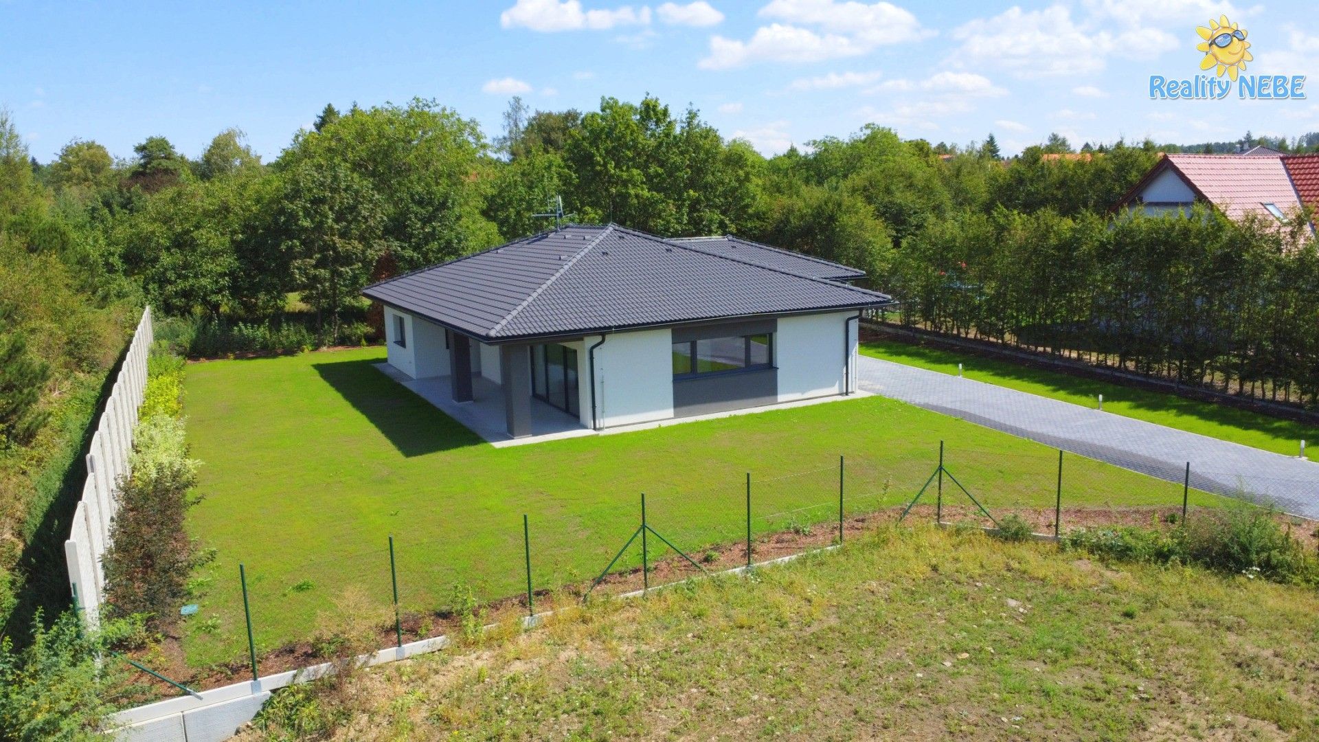 Prodej rodinný dům - Zátopkova, Psáry, 160 m²