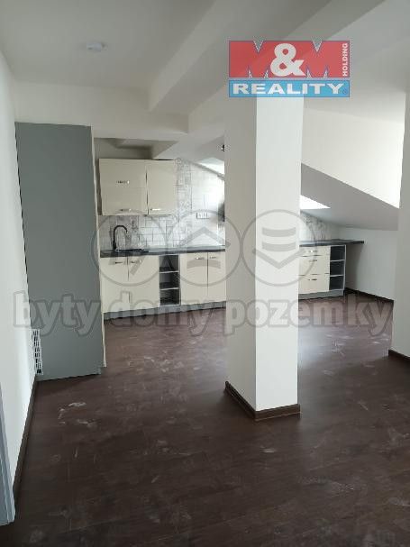 Pronájem byt 3+kk - Vozová, Praha, 89 m²