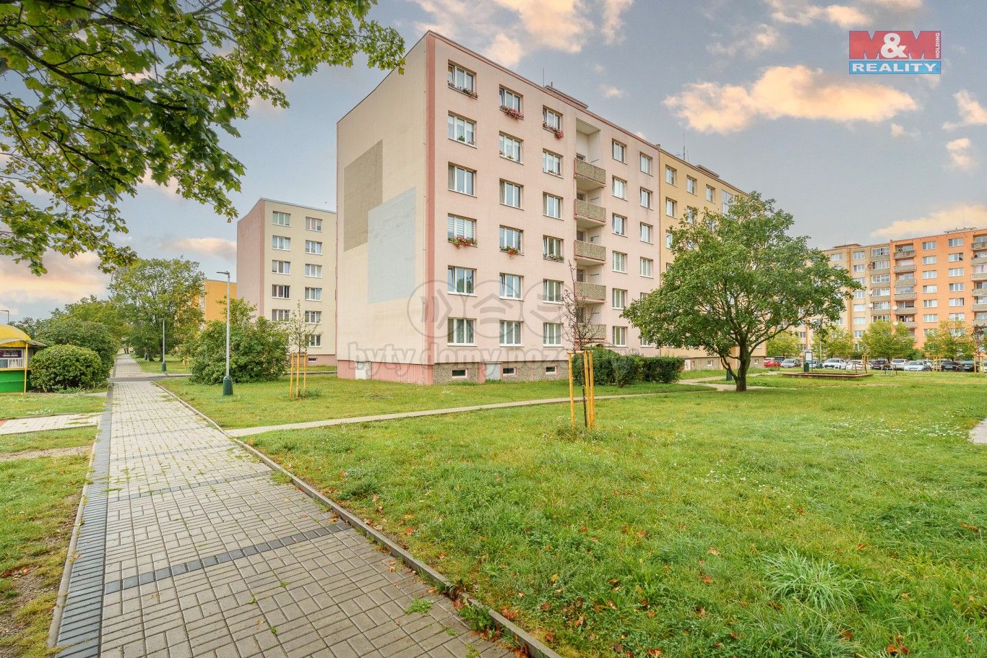 Prodej byt 3+1 - Jabloňová, Žatec, 77 m²