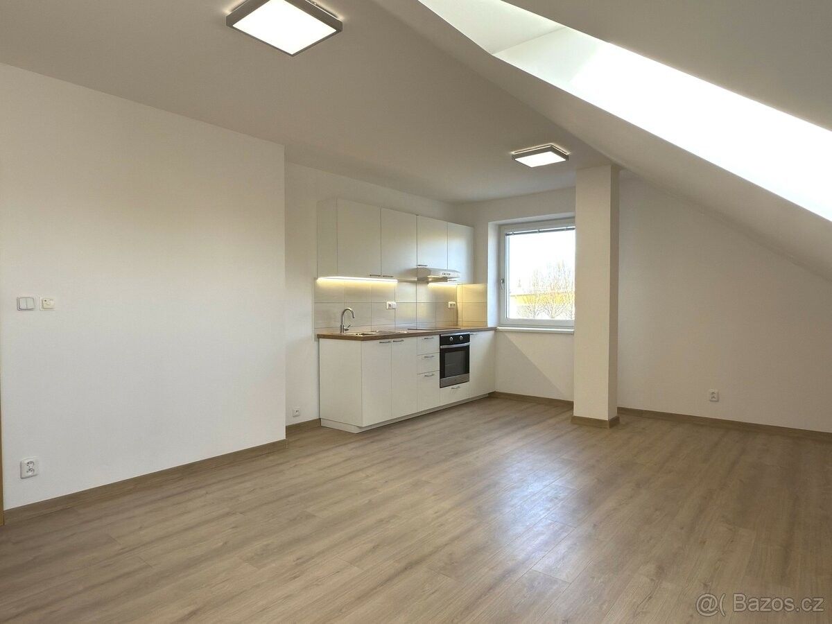 Byty, Litovel, 784 01