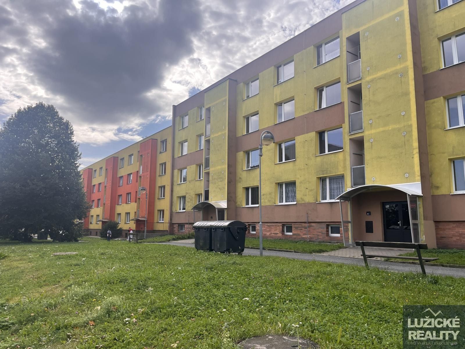 3+1, Sídliště, Cvikov, 66 m²