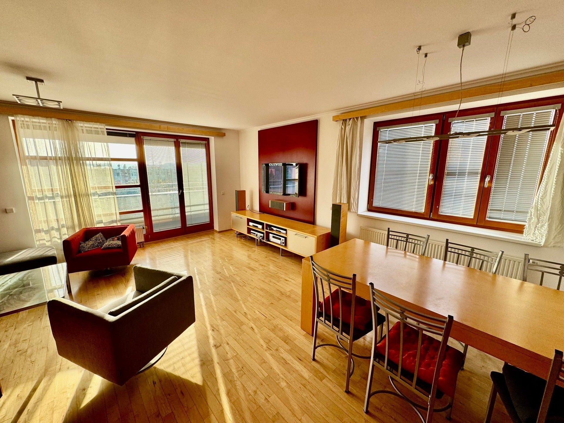 Pronájem byt 5+kk - Kohoutových, Praha, 129 m²