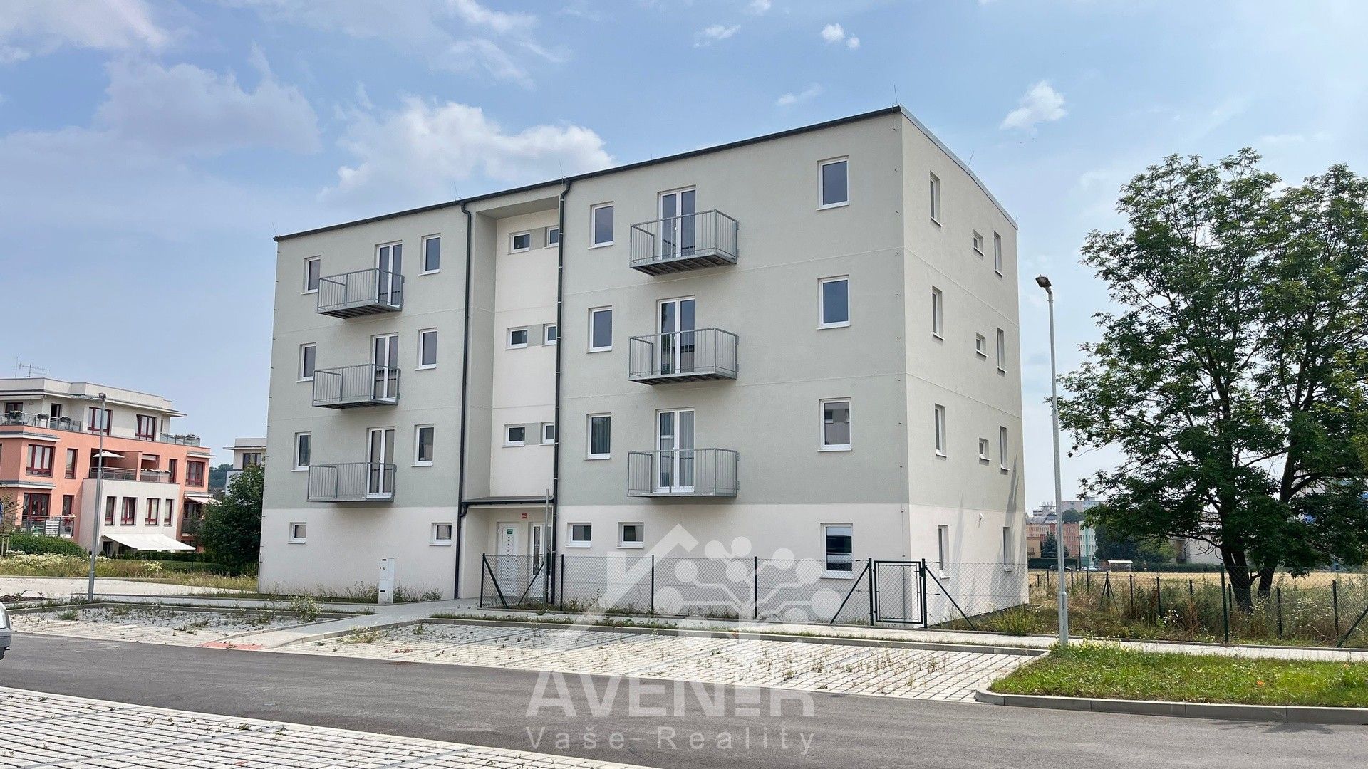 Prodej byt 2+kk - Prokopa Holého, Slaný, 32 m²