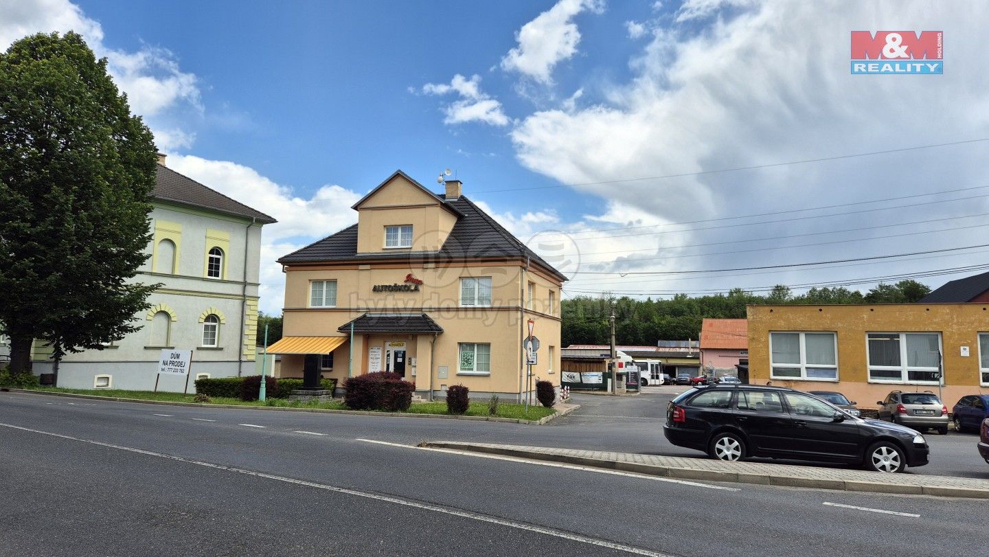 Prodej rodinný dům - Náměstí, Bílina, 406 m²