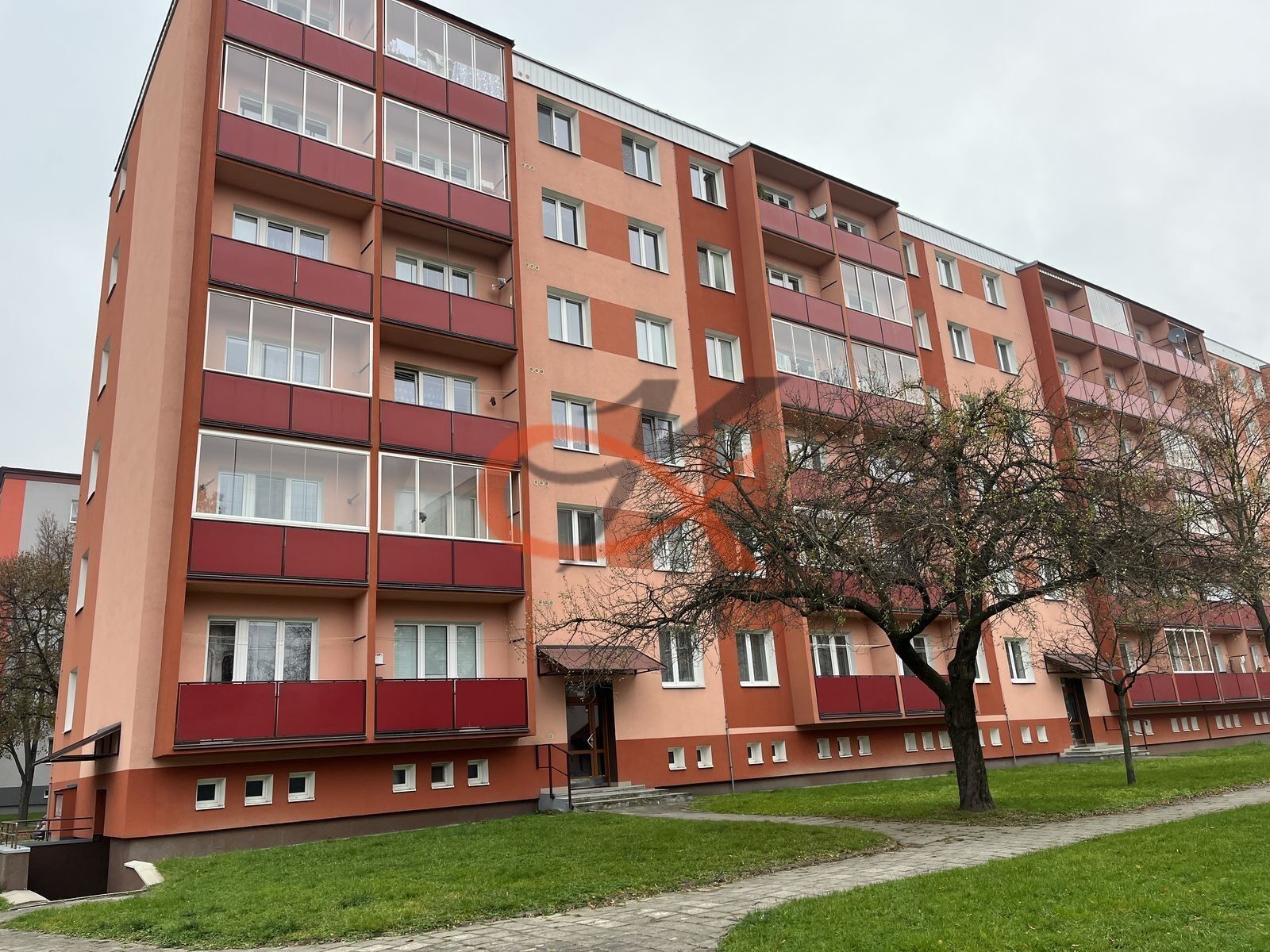 1+kk, 5. května, Rožnov pod Radhoštěm, 30 m²