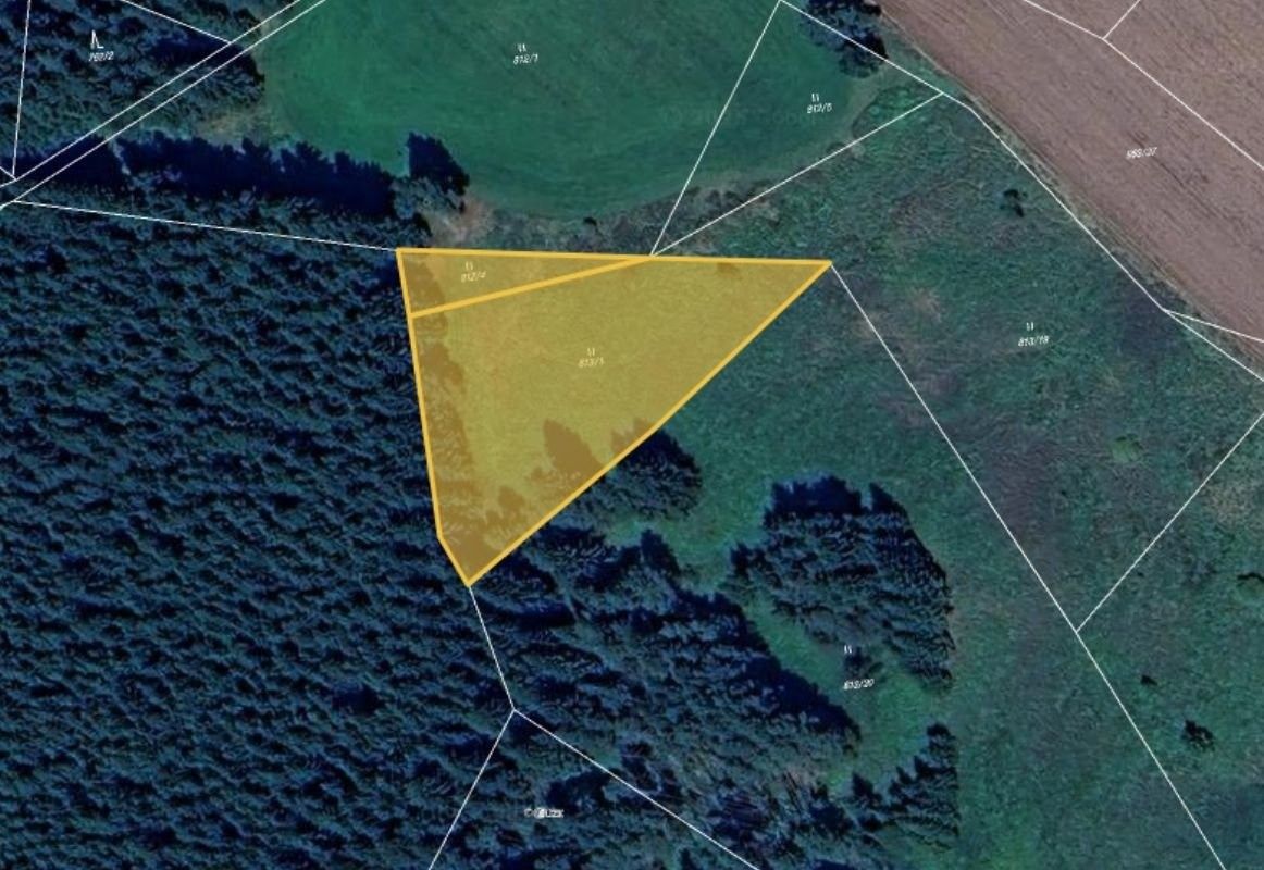 Louky, Svratka, 4 330 m²