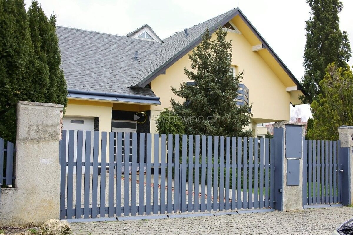 Ostatní, Uherský Brod, 688 01, 266 m²