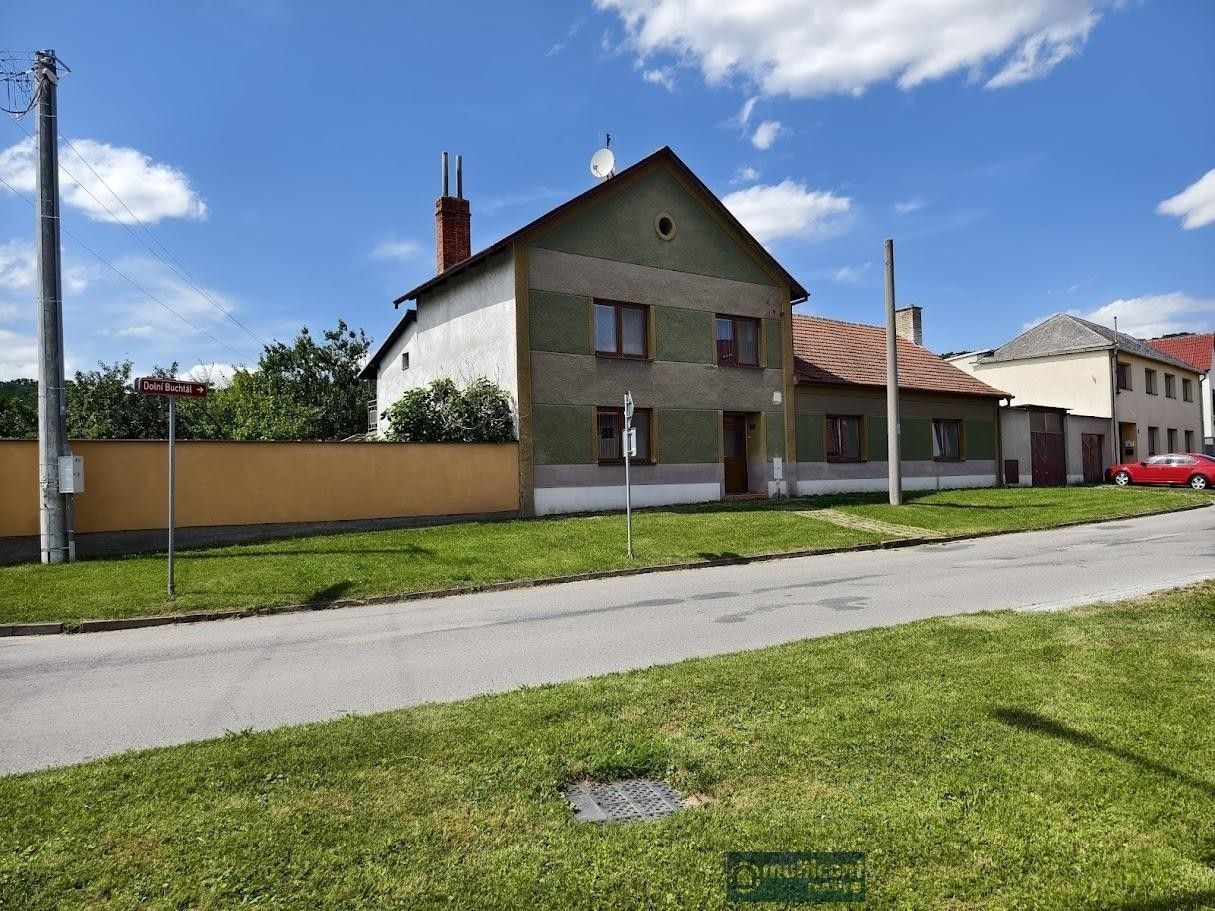 Prodej rodinný dům - Pustiměř, 220 m²