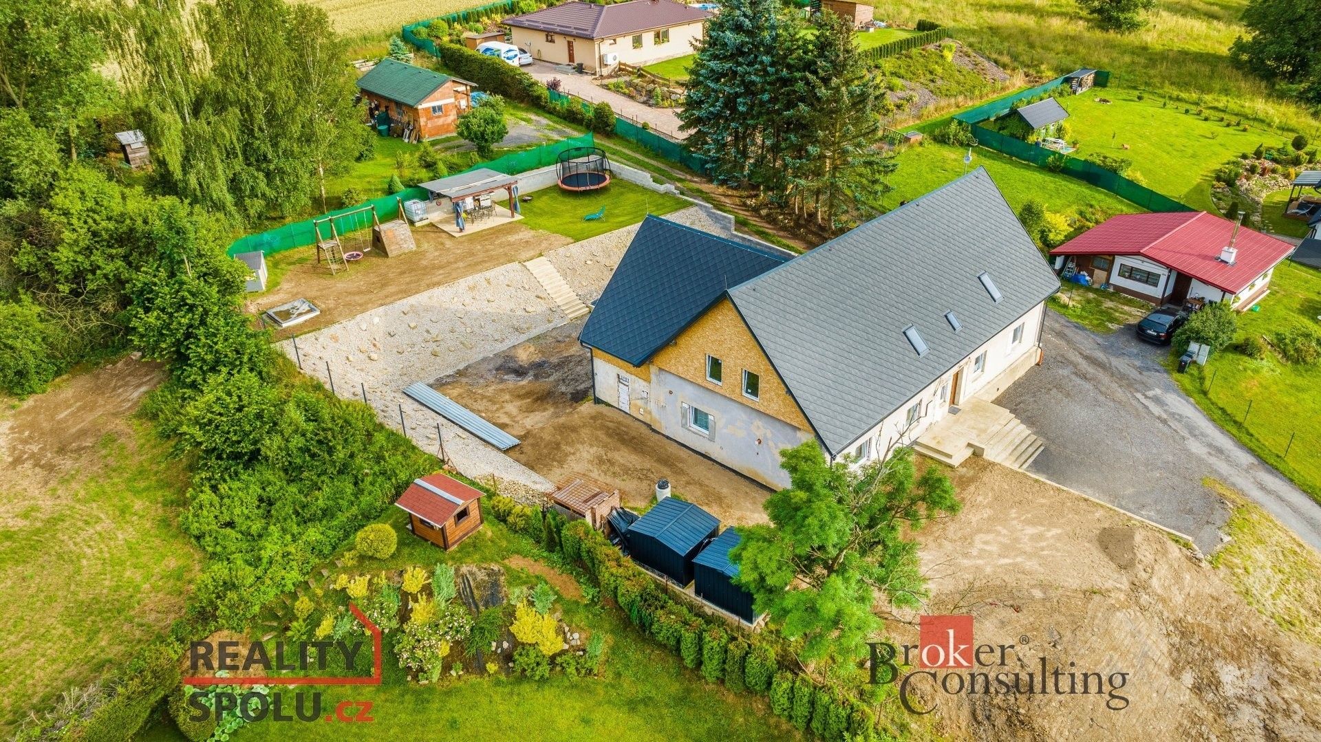 Prodej rodinný dům - Nová Ves, 400 m²