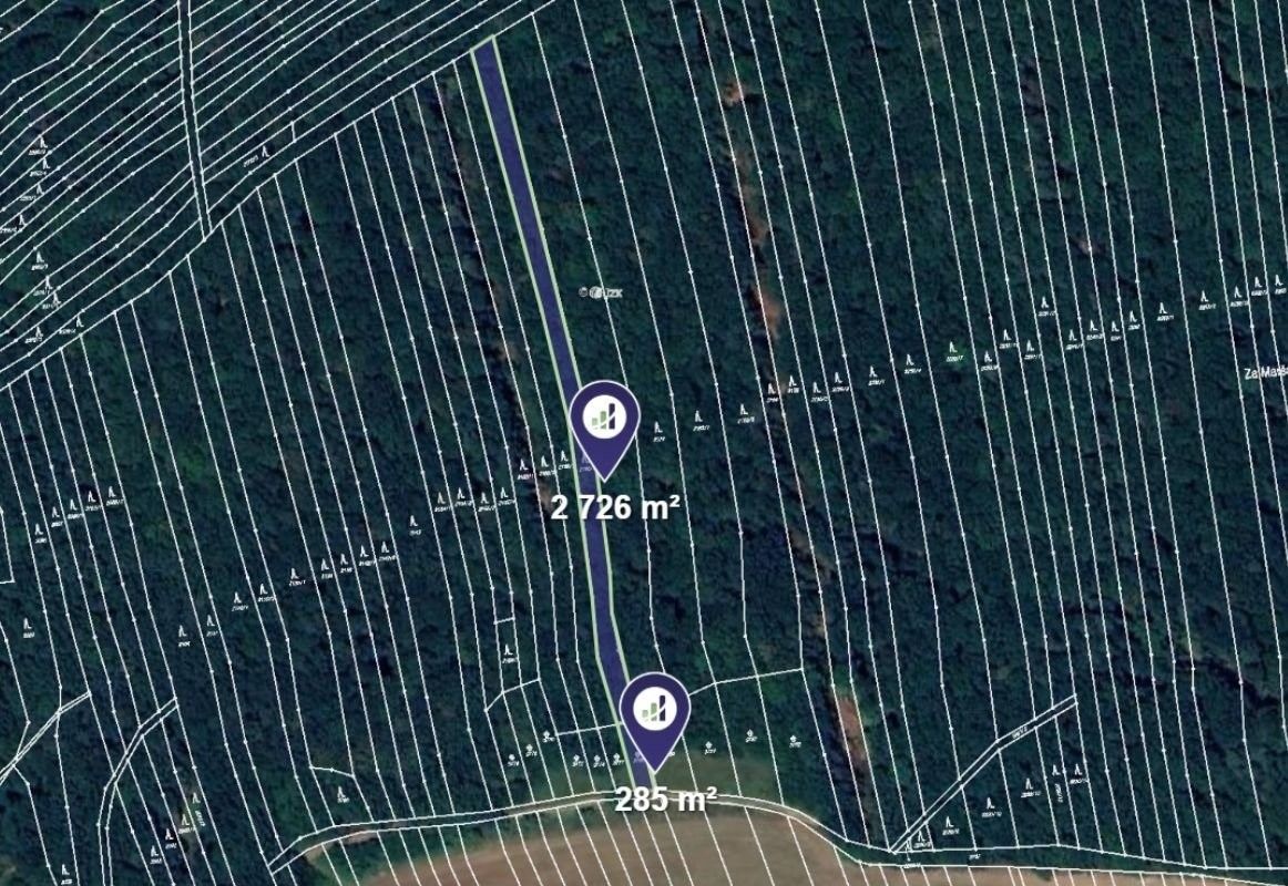 Lesy, Hradčovice, 3 011 m²